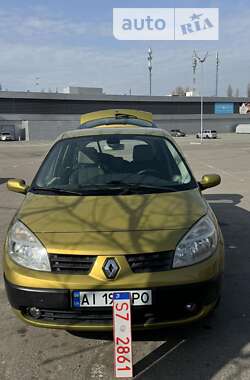Минивэн Renault Scenic 2005 в Киеве