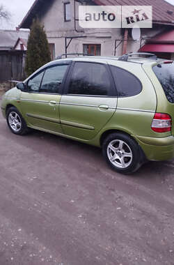 Минивэн Renault Scenic 2002 в Золочеве