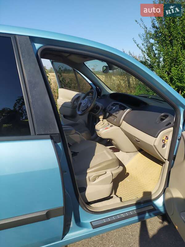 Минивэн Renault Scenic 2006 в Ивано-Франковске фото 11 Минивэн Renault Scenic 2006 в Ивано-Франковске
