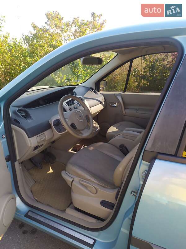 Минивэн Renault Scenic 2006 в Ивано-Франковске фото 13 Минивэн Renault Scenic 2006 в Ивано-Франковске