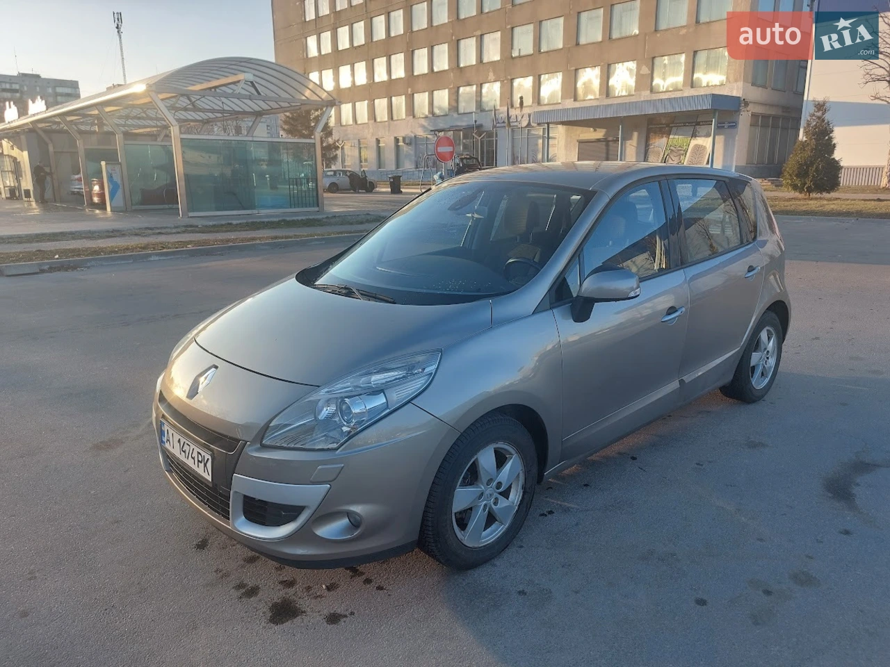 2010 Renault Scenic - мініатюра 23