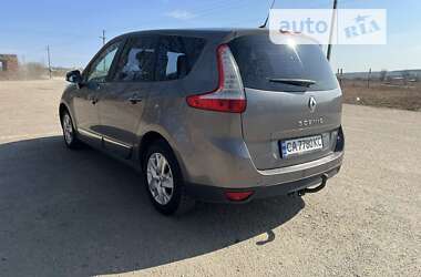 Минивэн Renault Scenic 2012 в Умани