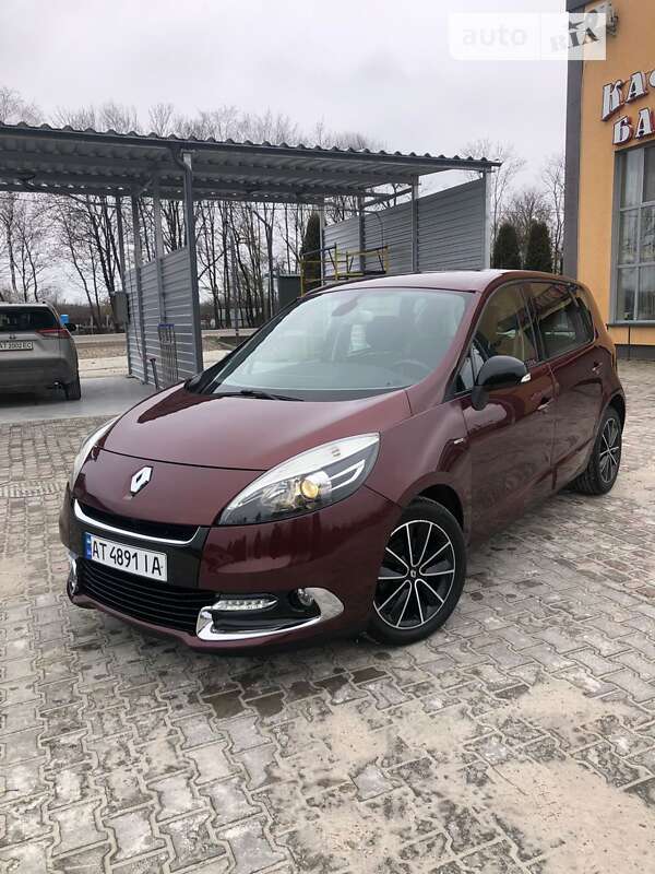 Минивэн Renault Scenic 2012 в Ивано-Франковске