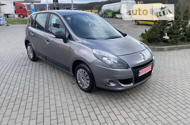 Минивэн Renault Scenic 2010 в Мукачево