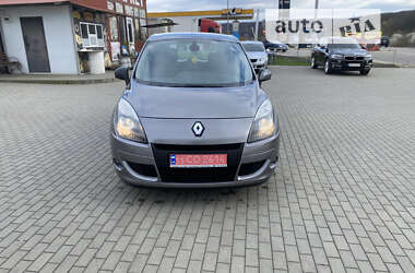 Минивэн Renault Scenic 2010 в Мукачево