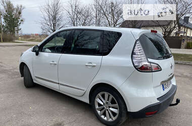 Мінівен Renault Scenic 2012 в Золочеві