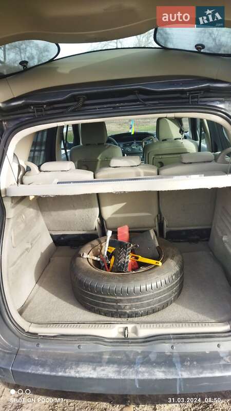 Минивэн Renault Scenic 2006 в Кременчуге