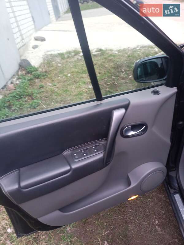 Мінівен Renault Scenic 2005 в Харкові