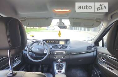 Минивэн Renault Scenic 2012 в Новояворовске