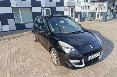 Минивэн Renault Scenic 2011 в Киеве