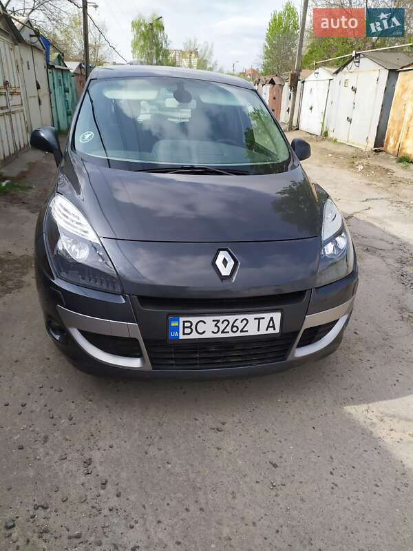 Минивэн Renault Scenic 2011 в Львове