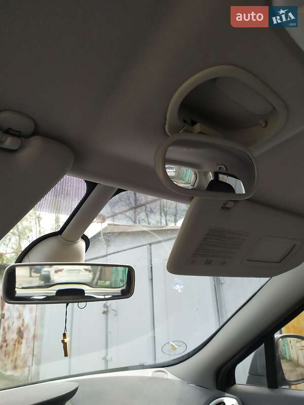 Минивэн Renault Scenic 2011 в Львове