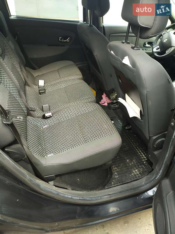 Минивэн Renault Scenic 2011 в Львове