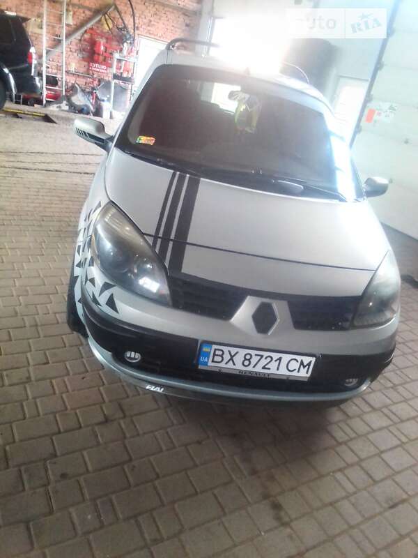 Минивэн Renault Scenic 2003 в Хмельницком