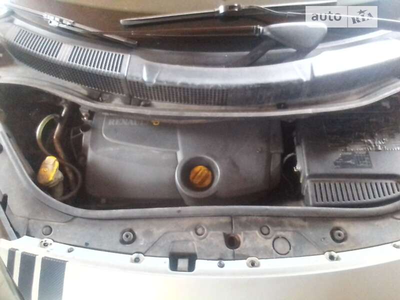 Минивэн Renault Scenic 2003 в Хмельницком