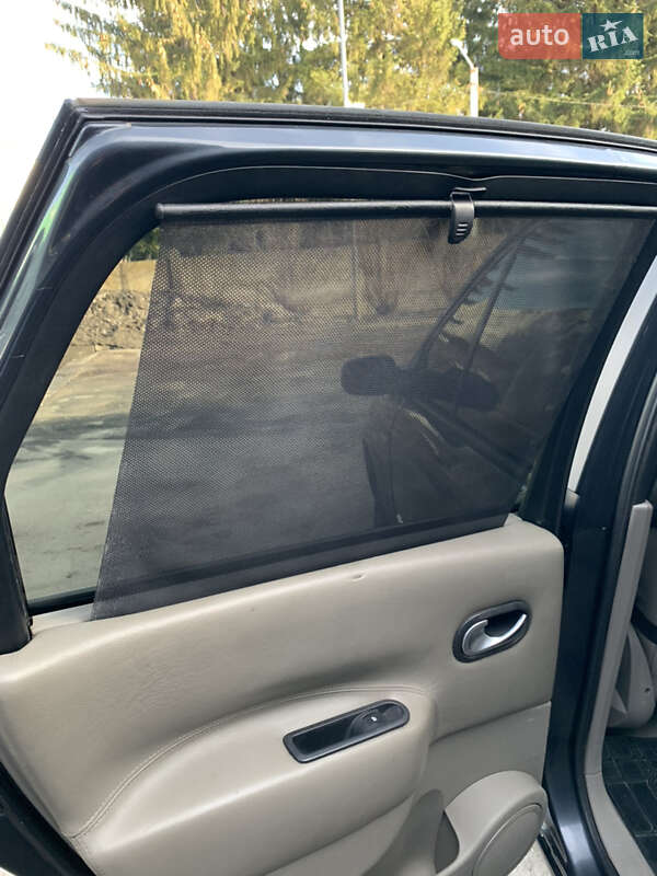 Минивэн Renault Scenic 2004 в Волочиске