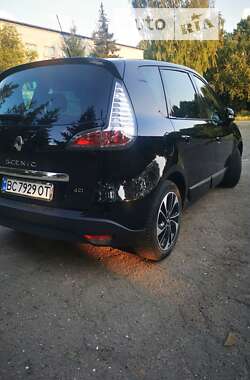 Мінівен Renault Scenic 2015 в Львові