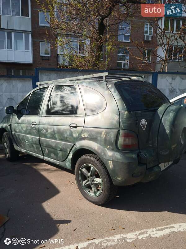 Мінівен Renault Scenic 2003 в Обухові