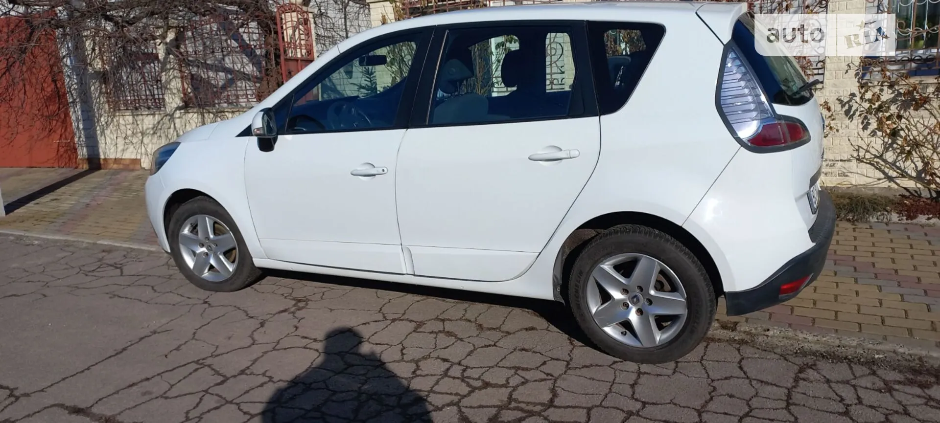 2015 Renault Scenic - мініатюра 3