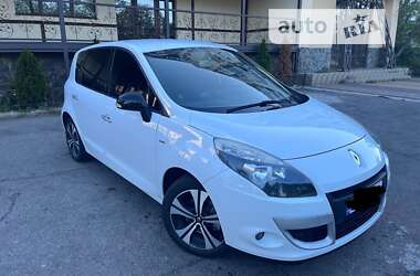 Минивэн Renault Scenic 2011 в Одессе