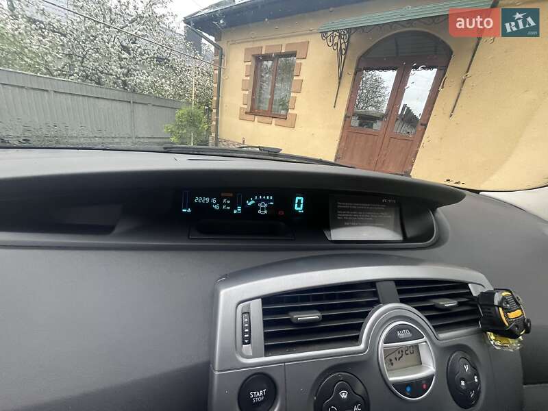 Мінівен Renault Scenic 2008 в Бродах