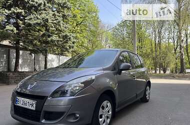 Минивэн Renault Scenic 2010 в Харькове