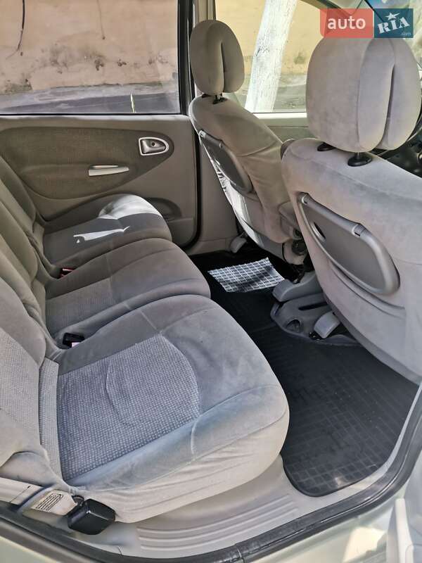 Минивэн Renault Scenic 2002 в Одессе
