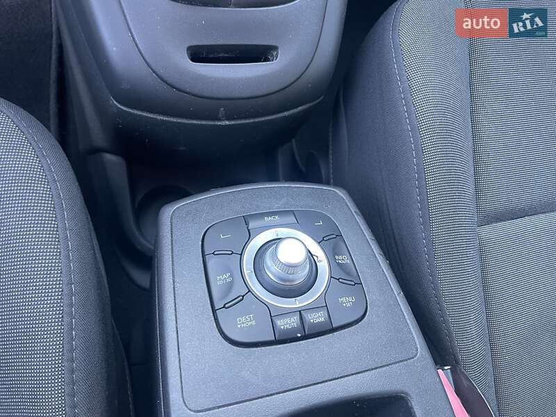 Мінівен Renault Scenic 2010 в Старокостянтинові