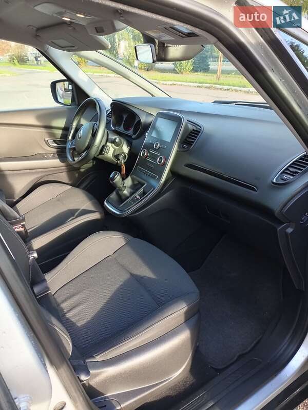 Минивэн Renault Scenic 2017 в Черкассах фото 26 Минивэн Renault Scenic 2017 в Черкассах