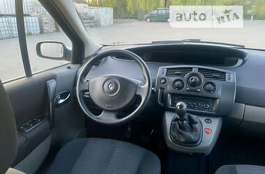 Минивэн Renault Scenic 2006 в Владимир-Волынском