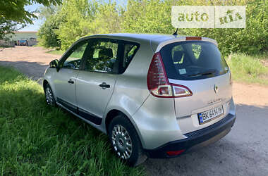 Мінівен Renault Scenic 2009 в Здолбуніві