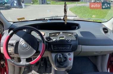 Минивэн Renault Scenic 2003 в 