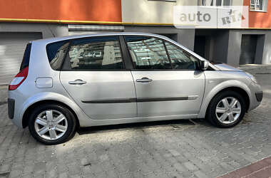 Мінівен Renault Scenic 2005 в Івано-Франківську