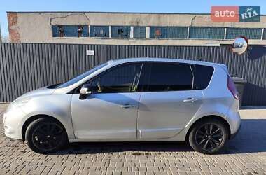 Минивэн Renault Scenic 2011 в Первомайске