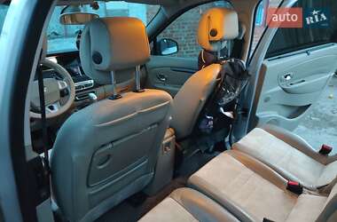 Минивэн Renault Scenic 2011 в Первомайске