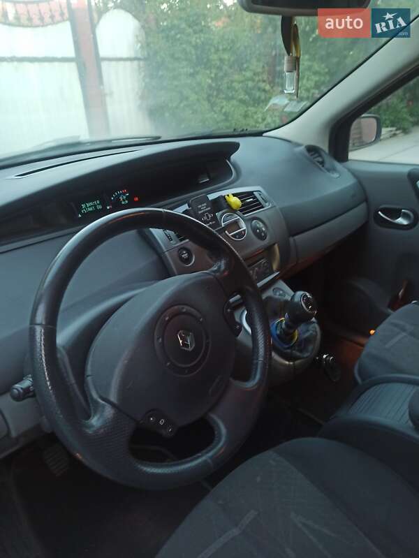 Мінівен Renault Scenic 2005 в Хмельницькому