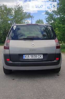 Минивэн Renault Scenic 2003 в Бородянке