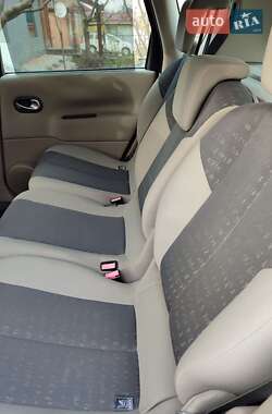 Минивэн Renault Scenic 2005 в 