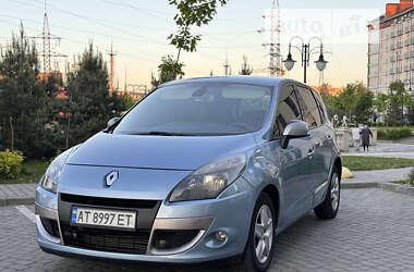 Мінівен Renault Scenic 2011 в Івано-Франківську