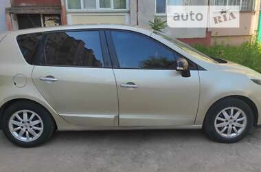 Минивэн Renault Scenic 2011 в Чернигове