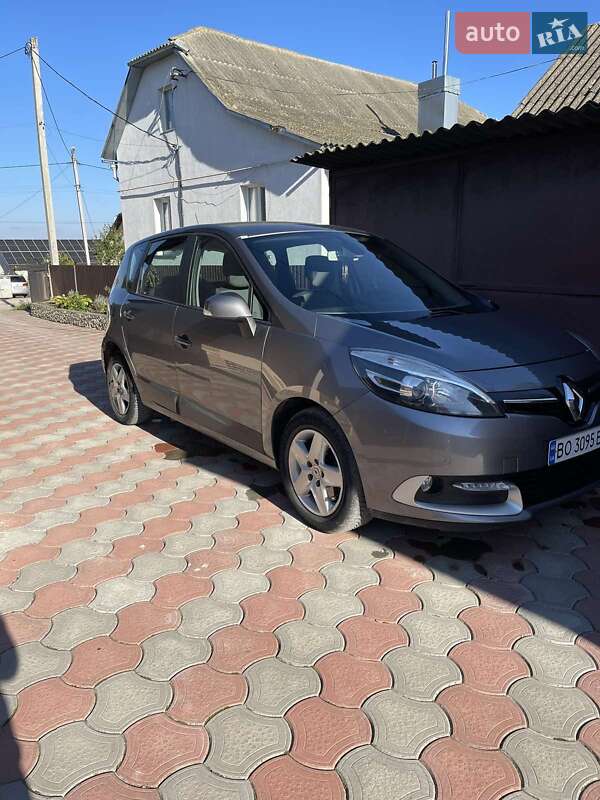 Минивэн Renault Scenic 2013 в Копычинце