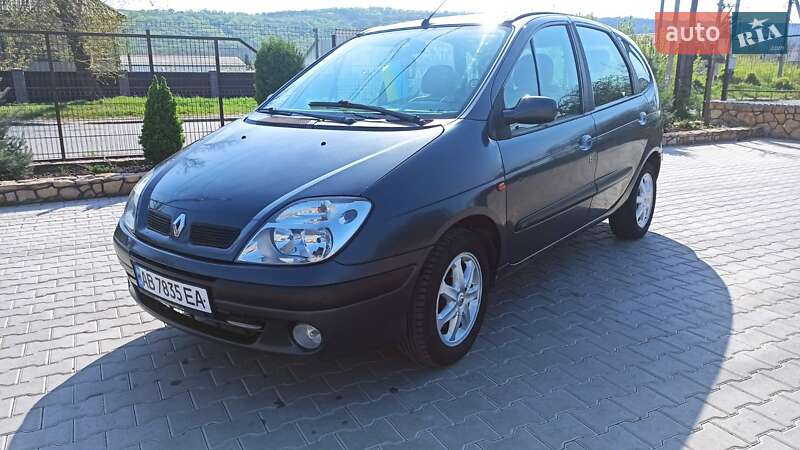 Минивэн Renault Scenic 2002 в Могилев-Подольске
