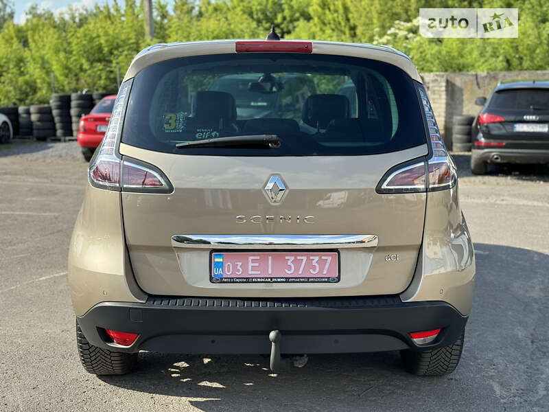 Минивэн Renault Scenic 2013 в Дубно