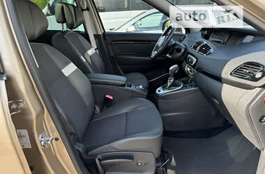 Минивэн Renault Scenic 2013 в Дубно