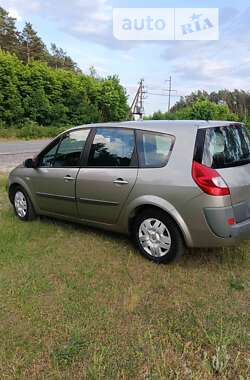 Мінівен Renault Scenic 2007 в Дубні