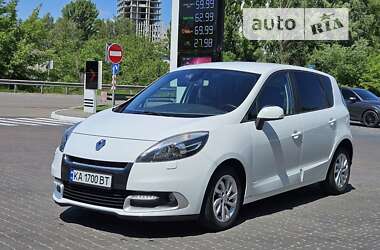 Минивэн Renault Scenic 2013 в Киеве