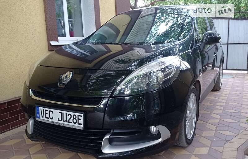 Минивэн Renault Scenic 2012 в Кропивницком