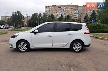 Мінівен Renault Scenic 2015 в 