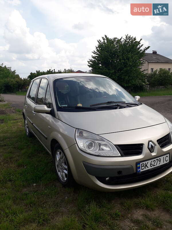 Минивэн Renault Scenic 2009 в Полтаве