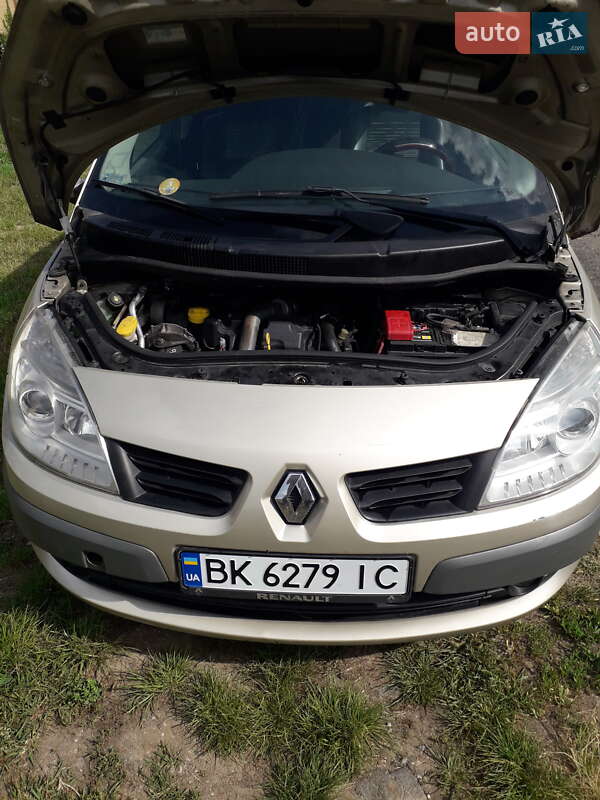 Минивэн Renault Scenic 2009 в Полтаве